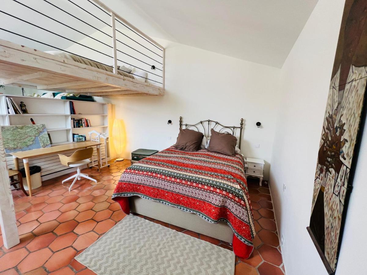 Penthouse Studio Privee Couple Ou Famille- La Maison Searle A Tourtour Dış mekan fotoğraf